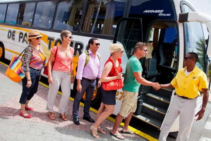 06. shared airport transfer by de palm tours aruba .jpg